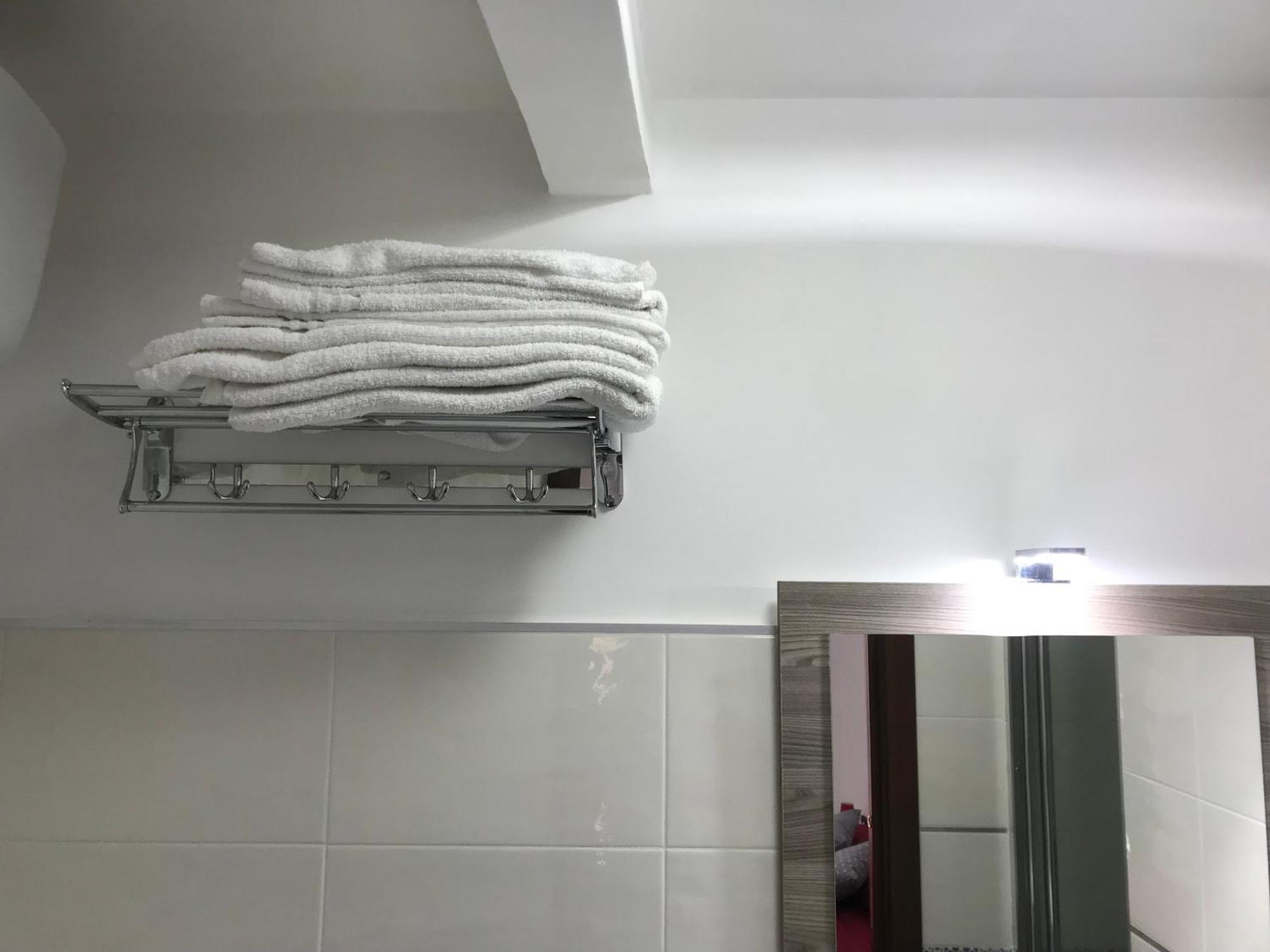 Dilemma Bed & Breakfast Napoli Bagian luar foto