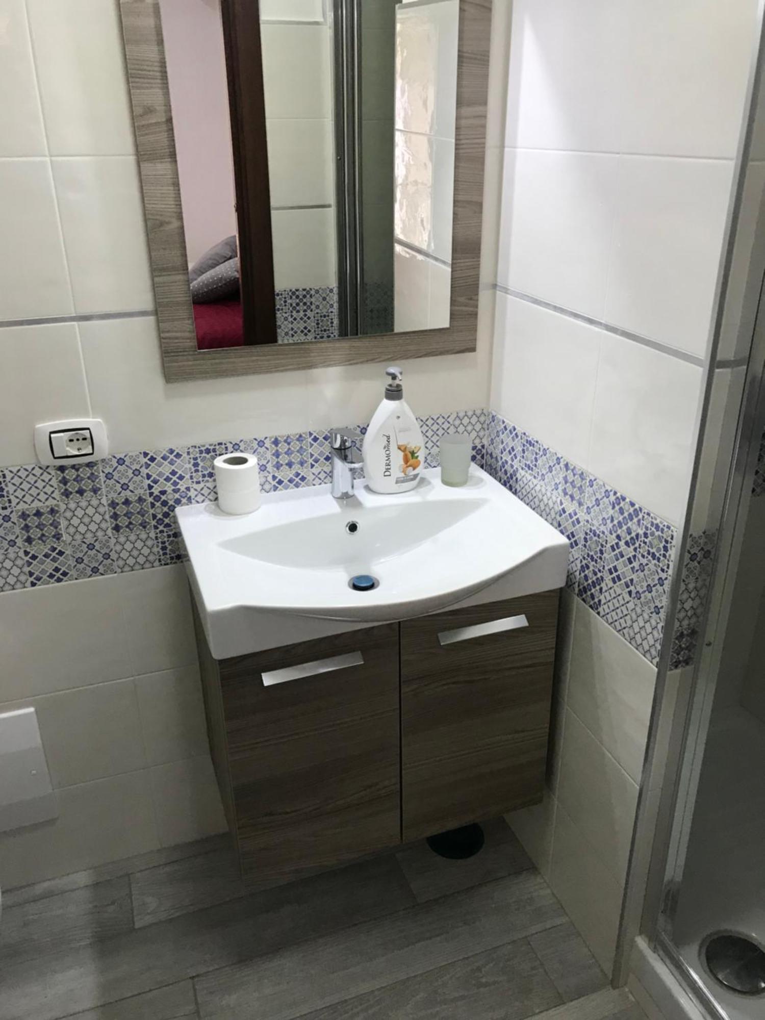 Dilemma Bed & Breakfast Napoli Bagian luar foto