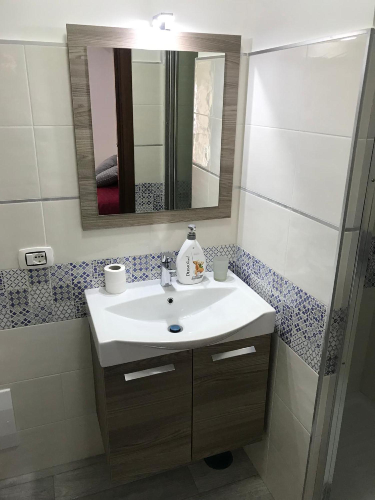 Dilemma Bed & Breakfast Napoli Bagian luar foto
